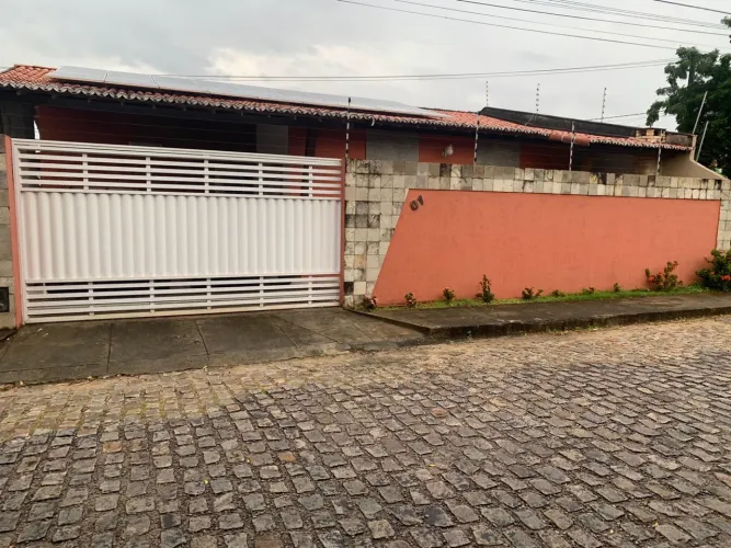 Casa Imperdível! Coração de Nova Parnamirim! Rua do salesiano! 
