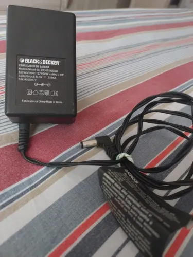 Fonte 14.5 Volts / 110/220 - 60Hz