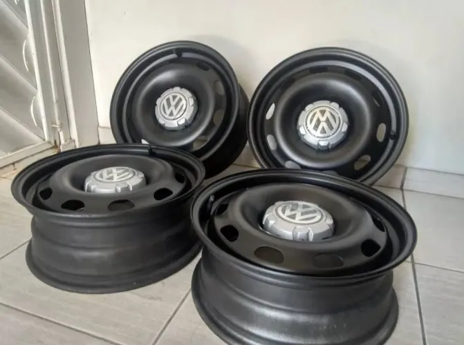 Jogo de rodas 15 VW ferro