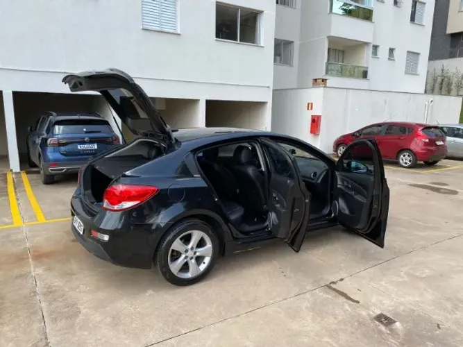 Chevrolet Cruze HB Sport LTZ 1.8 16V Flexp. 5P MEC 2014