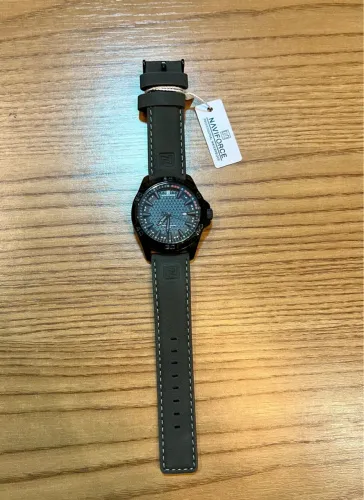 Relógio Masculino NaviForce Profissional - Elegância e Precisão