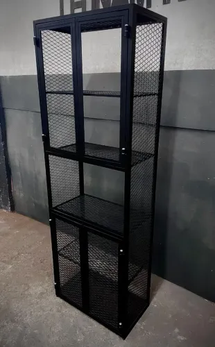 Cristaleira Industrial Autoral - Estilo, Robustez e Sofisticação!