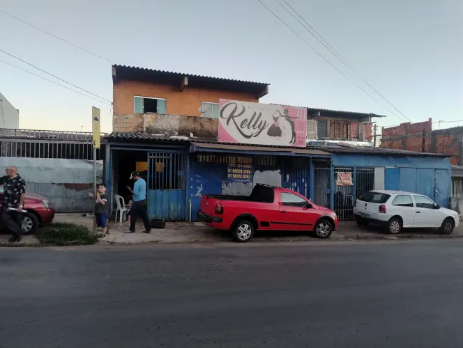 RB 15635 8aREGIAO DF AV COMERCIAL QD 804 REC.DAS EMAS DF