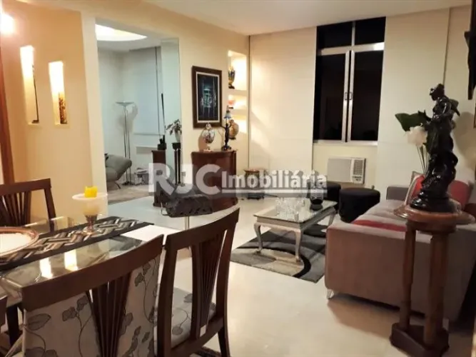 Apartamento de 95 metros quadrados no bairro Tijuca com 3 quartos