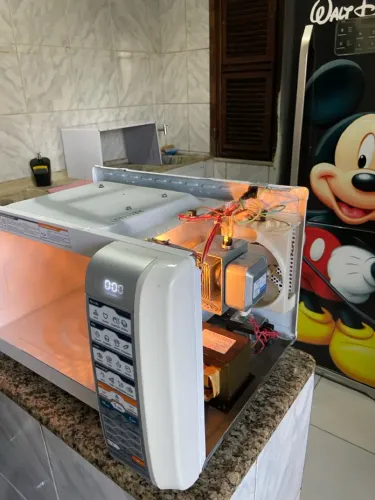 Reparo de microondas a domicílio 