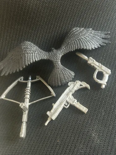 Lote de peças e acessórios coleção Falcon anos 70 e Rambo anos 80