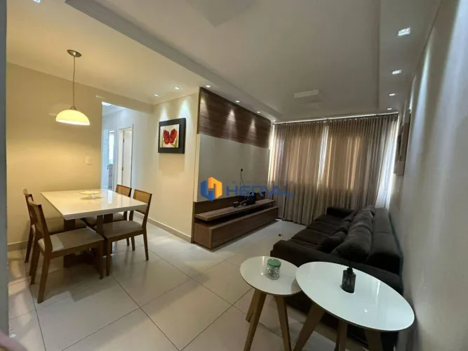 Apartamento com 3 quartos para alugar, 68 m² por R$ 3.000/mês - Vila Bosque - Maringá/PR