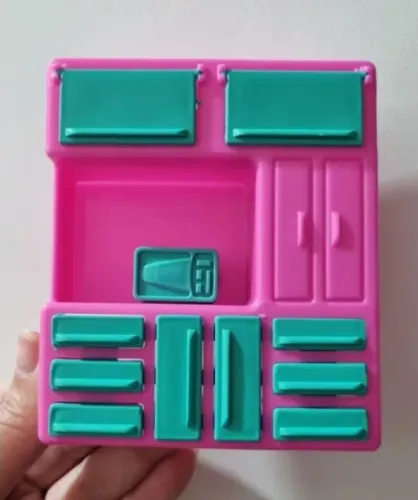 armário de cozinha em miniatura para boneca