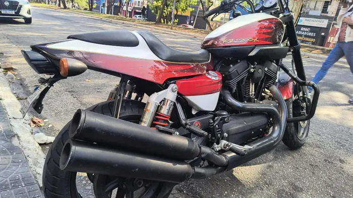 HARLEY DAVIDSON XR1200X SPORTSTER CUSTOMIZADA
