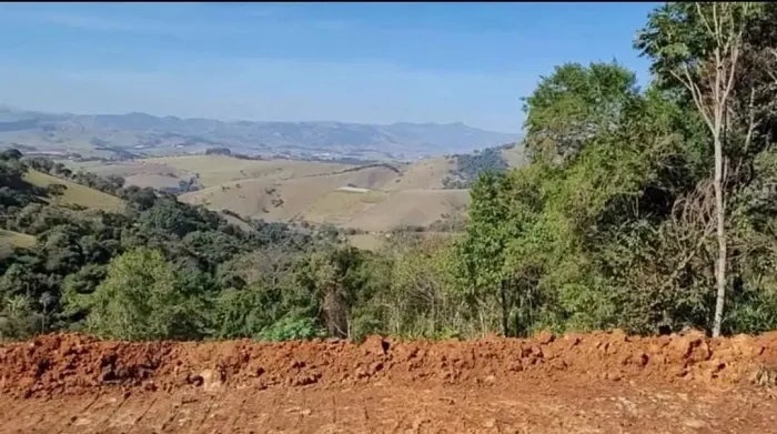 Terreno Rencanto pé da serra