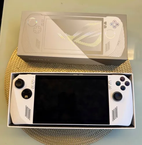 Rog Ally Z1 com 512 GB