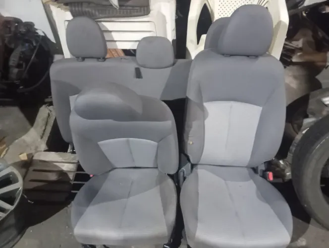 Jogo de bancos Mitsubishi l200 triton