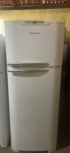 Geladeira frost free Electrolux 