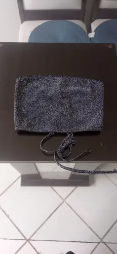 Top cropped faixa preto com brilho