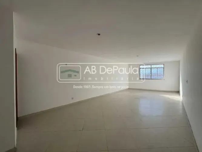 ALUGA EM REALENGO - EST. DO REALENGO, 51 - SALA COMERCIAL