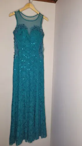 PROMOÇÃO Vestido longo de festa verde com brilhos - Tamanho 42
