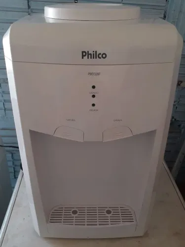 Bebedouro Philco com defeito