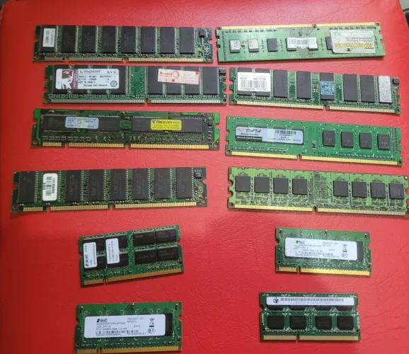 Kit 12 de Memórias RAM Diversas - Imperdível!
