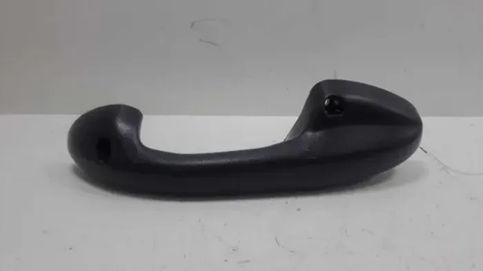 Palio 1.0 16v 2001puxador Interno Apoio Braço Traseiro Le Preto