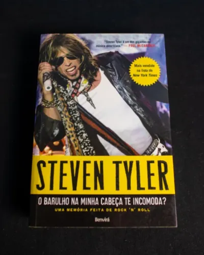 Livro Steven Tyler - O Barulho Na Minha Cabeça Te Incomoda?