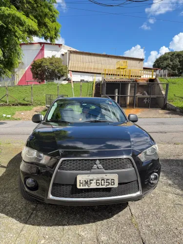 Mitsubishi Outlander 2.0 16V 160cv Aut. 2013