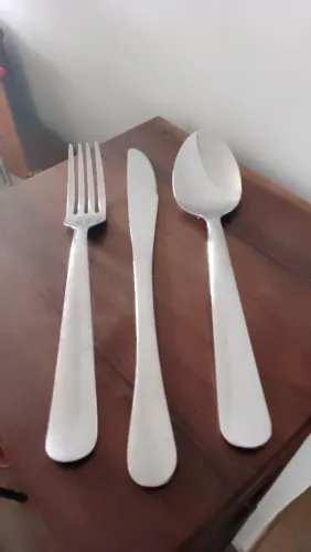 12 Facas de inox Hércules 