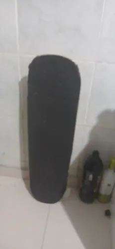 SKATE PROFISSIONAL USADO- PEÇAS EM OTIMO ESTADO