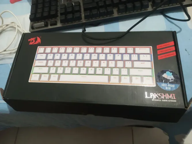 Teclado mecânico 60%