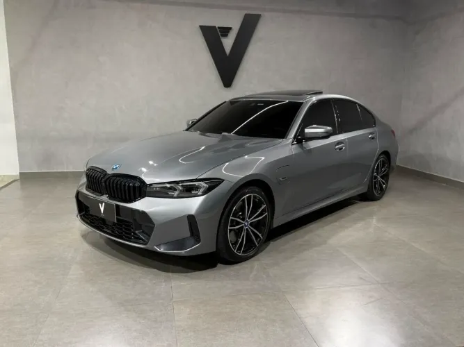 BMW 330E M Sport 2.0 Turbo Híbrido AU 2023