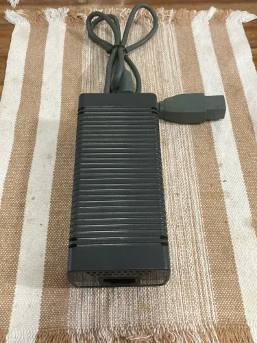 Fonte original XBOX 360 FAT Funcionando. Envio OLX PAY