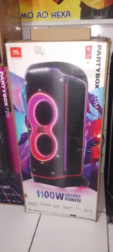 Vendo JBL partybox ultimate lacrada zero bala apenas 7.500reais ZAP *90 aceito cta