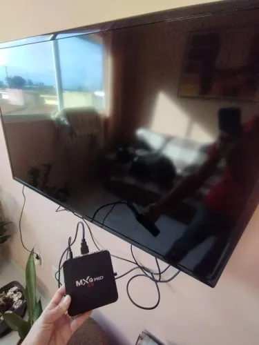 Vendo tv com aparelho 4k