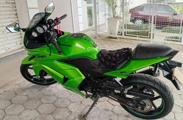 Kawasaki ninja 250