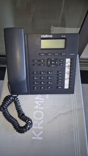 Aparelho Telefone Executivo Intelbras TE220 + 5 telefones ramais