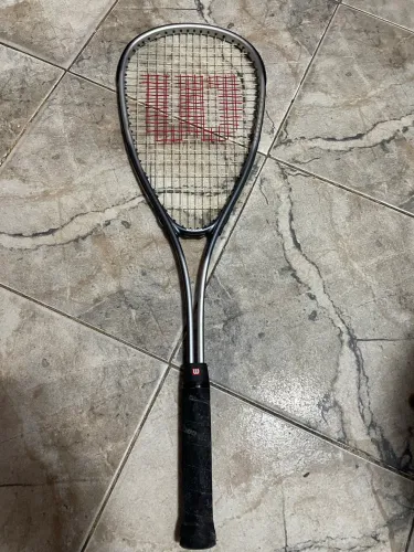 Raquete de squash Wilson Rally série 6000