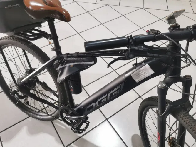 Bicicleta Oggi E-bike Bw 8.0 Com Acelerador 2024 Cor Preto Fosco. Tamanho Do Quadro G