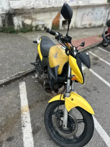 Trocar CB 300r em PCX