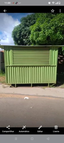 Vendo um ótimo trailer por apenas 7,000,00 e uma tenda por 1,500,00,