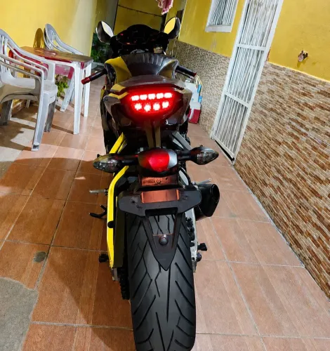 Vendo cbr 1000rr fireblade