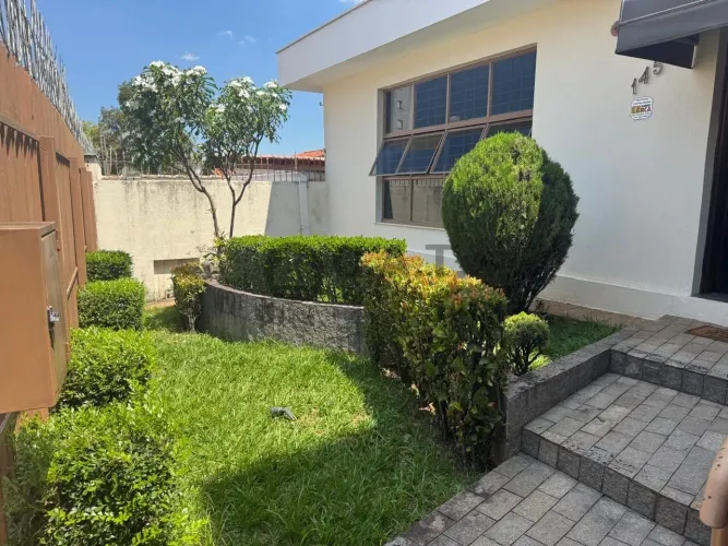 Casa à venda em Sorocaba-SP, Vila Trujillo: 4 quartos, 1 suíte, 4 vagas, 224,63 m². Aprove
