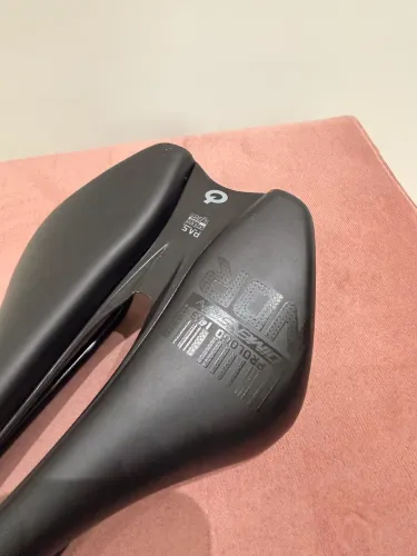 Selim PROLOGO Dimension NDR Preto 143 mm