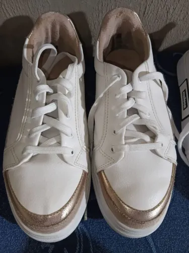 Tênis casual