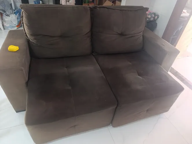 Sofá retrátil e reclinável