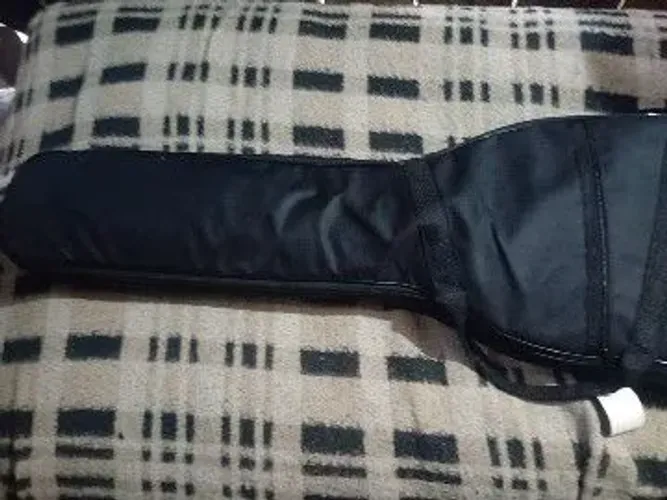 Contra baixo 5 cordas novo