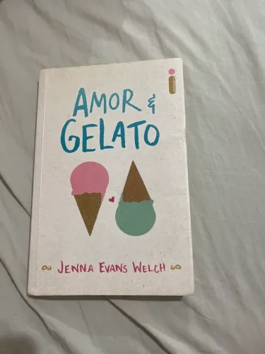 Livro Amor e Gelato