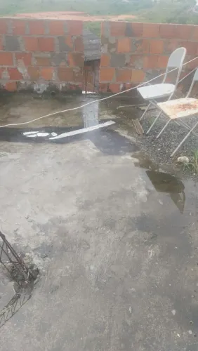 Vende-se uma casa 2? andar