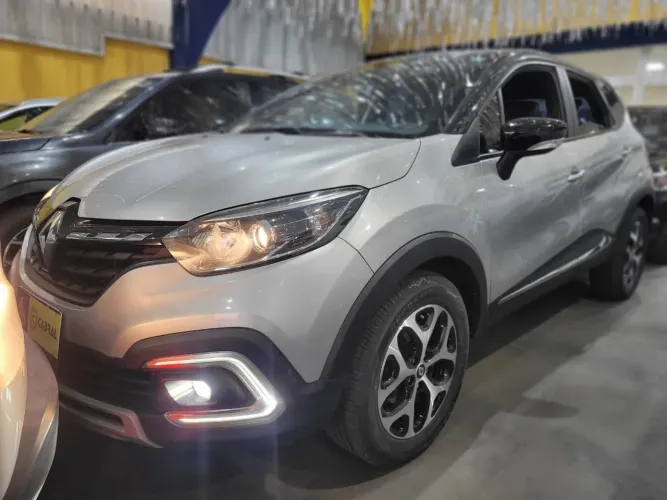 Renault Captur Intense 1.3 TB 16V Flex 5P AUT 2022