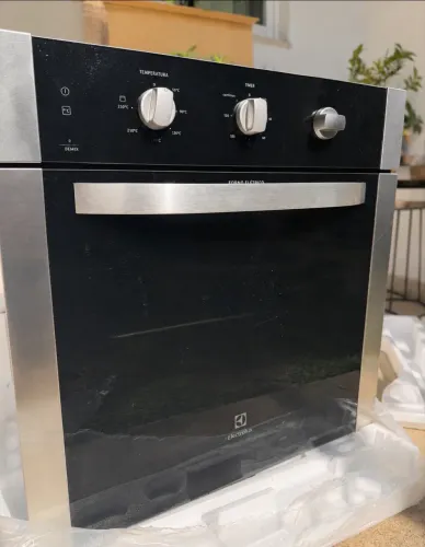 Forno Elétrico de Embutir Electrolux 80L Inox - OE8MX
