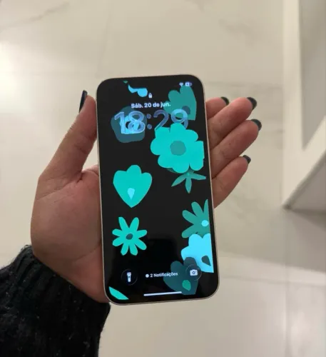 iPhone 13 - IMPECÁVEL