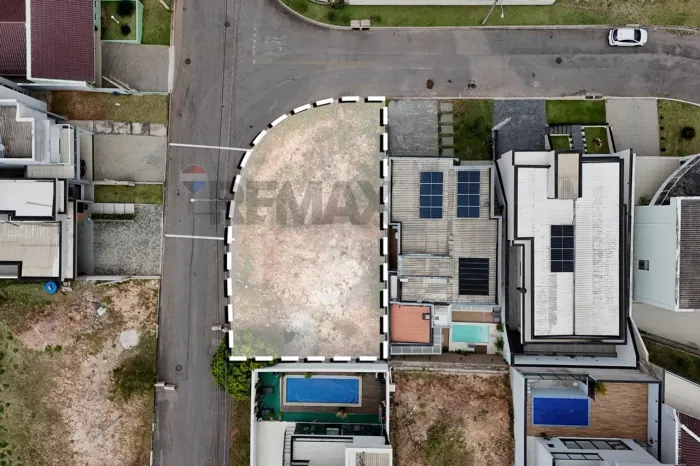 "Terreno 306,98m² em Condomínio: Várzea Paulista"